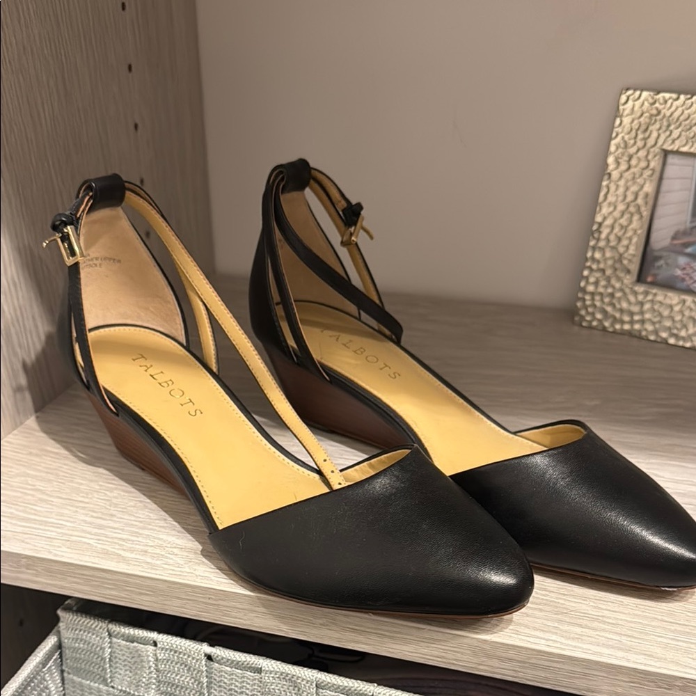 Talbots Black Leather Pointed-Toe Slingback Flats